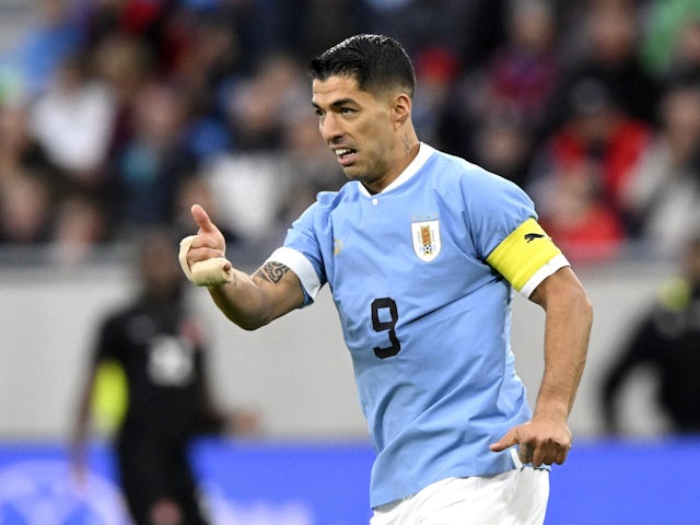 Luis Suárez en acció per l'Uruguai el 27 de setembre de 2022