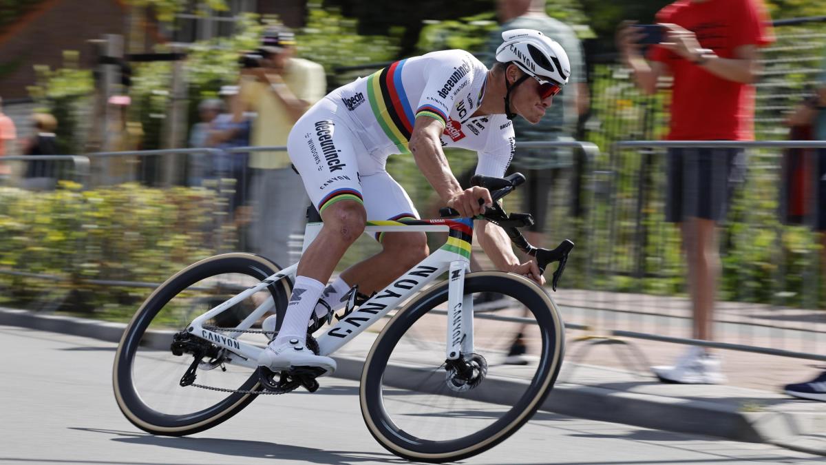 Van der Poel a Sanremo contra Pogacar i Ganna