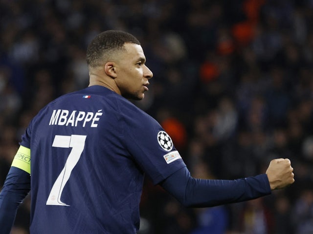 Kylian Mbappe del Paris Saint-Germain celebra el seu segon gol el 5 de març de 2024
