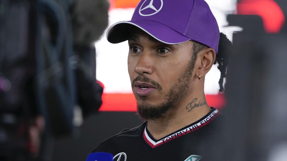 F1: Hamilton s'enfada després d'una pregunta sobre Ferrari