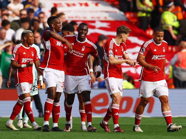 Nottingham Forest celebra el gol contra el Chelsea l'11 de maig de 2024.