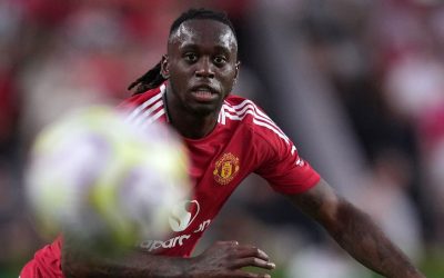 Aaron Wan-Bissaka mostra la seva inconsistència en la derrota per 3-0 davant el Liverpool –